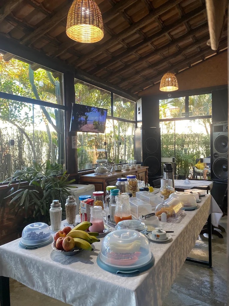 Café da manhã — Legatum Pousada